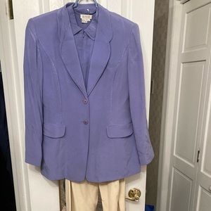 Due Per Due Silk Oufit including Blazer, Blouse, Pants